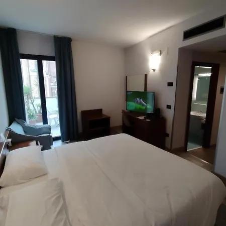 Centrale Hotel